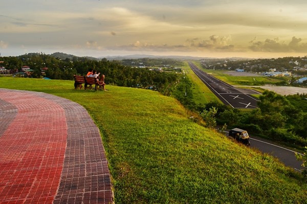 Joggers Park entry gate