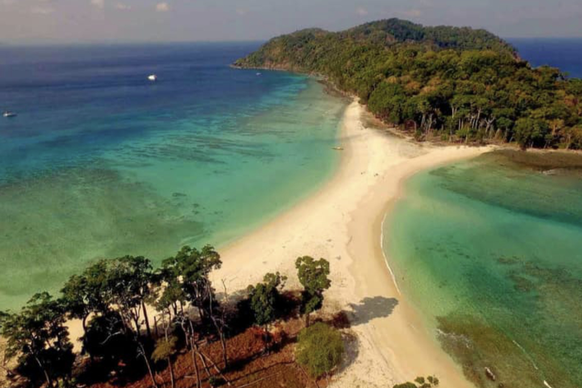Deglipur Island